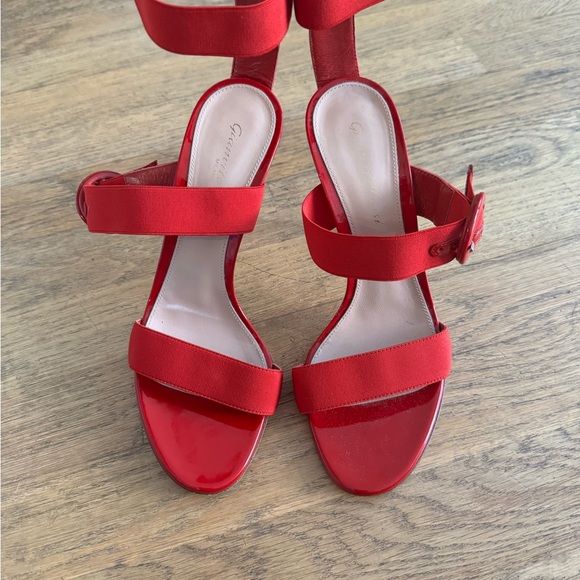 Gianvito Rossi red strappy heels - Picture 5 of 6